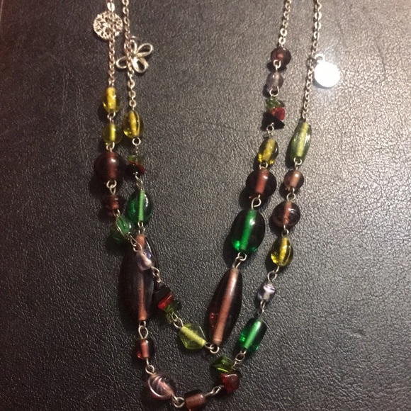 40 in multi colored glass w/ silver accent necklace - Picture 6 of 6